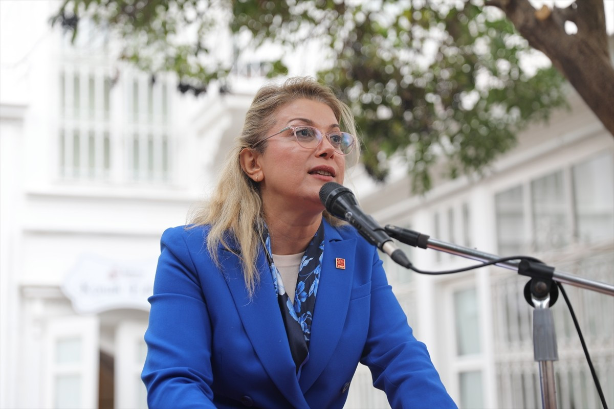 CHP Kadın Kolları Genel Başkanı Asu Kaya, Edirne Belediyesinin kadınların sosyal, kültürel ve...