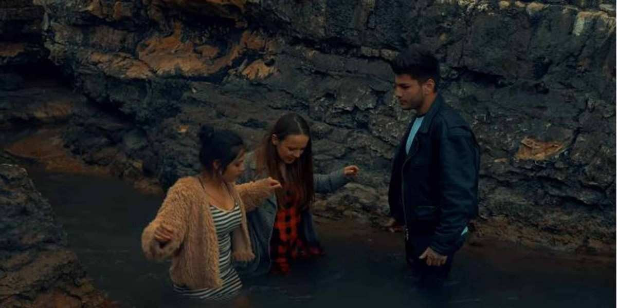 Cin Deresi Müsfer film