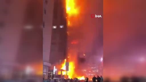 Çin'in Shanxi eyaleti Taiyuan kentinde yüksek katlı binada henüz bilinmeyen bir nedenle çıkan...