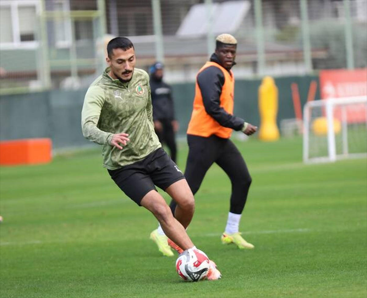 Corendon Alanyaspor, Trendyol Süper Lig'in 20. haftasında sahasında ikas Eyüpspor ile oynayacağı...