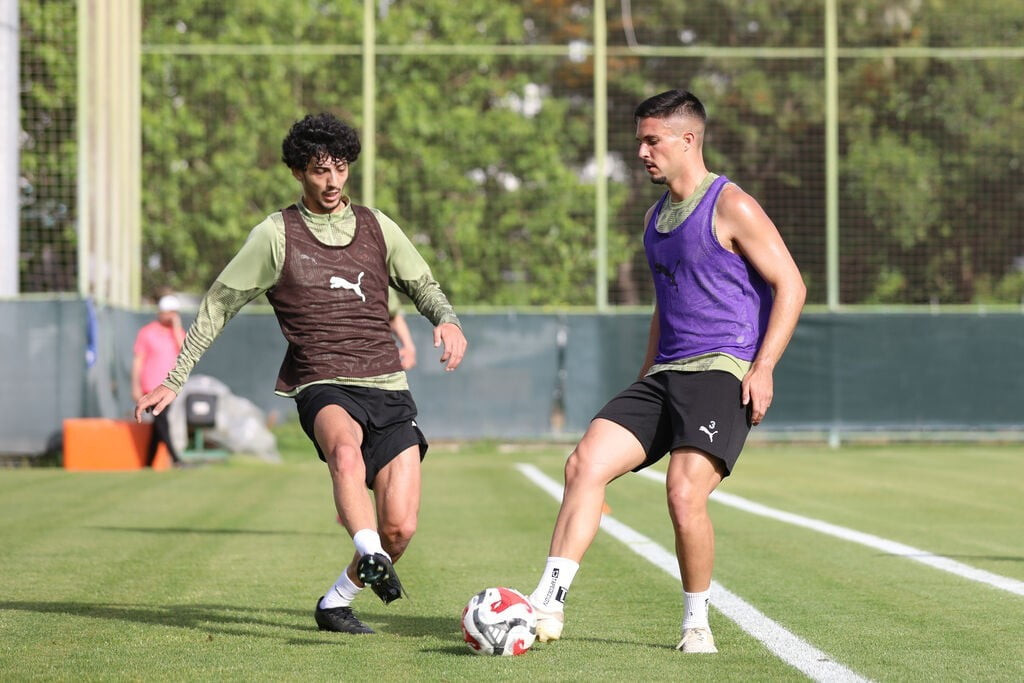 CORENDON ALANYASPOR, TRENDYOL SÜPER LİG’İN SON HAFTASINDA DEPLASMANDA FATİH KARAGÜMRÜK İLE...