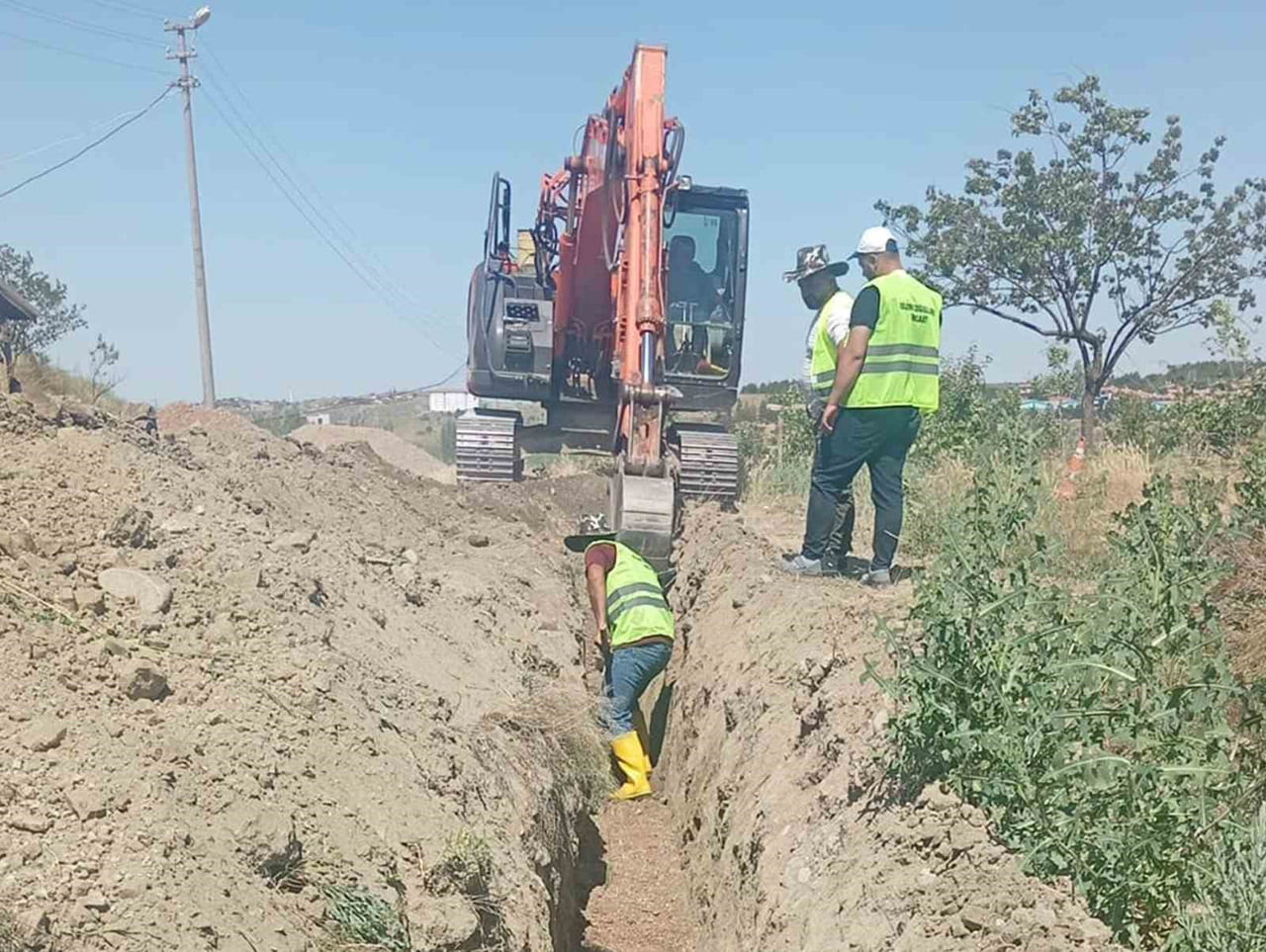 ÇORUM'UN SUNGURLU İLÇESİNDE, BELEDİYE TARAFINDAN YÜRÜTÜLEN İÇME SUYU ALTYAPI YATIRIMLARI...