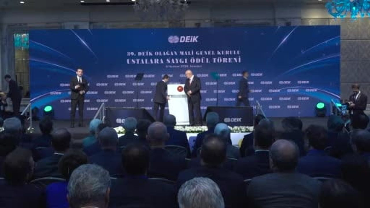 Cumhurbaşkanı Erdoğan, 2025 İhracat Rekorunu Duyurdu