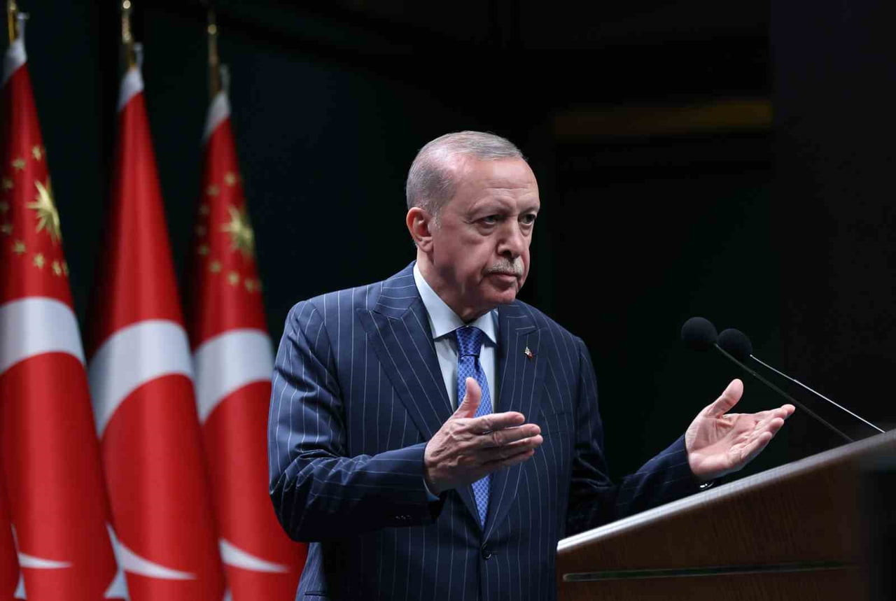 CUMHURBAŞKANI ERDOĞAN, KABİNE TOPLANTISI'NIN ARDINDAN BASIN TOPLANTISI DÜZENLEDİ.