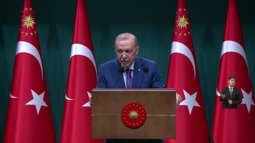Cumhurbaşkanı Erdoğan: "İstanbul'un duvarlarını “Zulüm 1453'te başladı” yazılarıyla kirleten...
