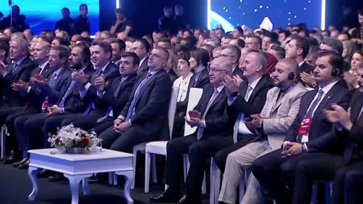 Cumhurbaşkanı Erdoğan: "Öğrenilmiş çaresizlikle malum karakterlerin kendi ruhsuz, umutsuz...