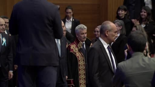 Cumhurbaşkanı Erdoğan:"Anayasa'yı darbecilerin veya seçkinlerin belirleyip topluma dayattıkları...