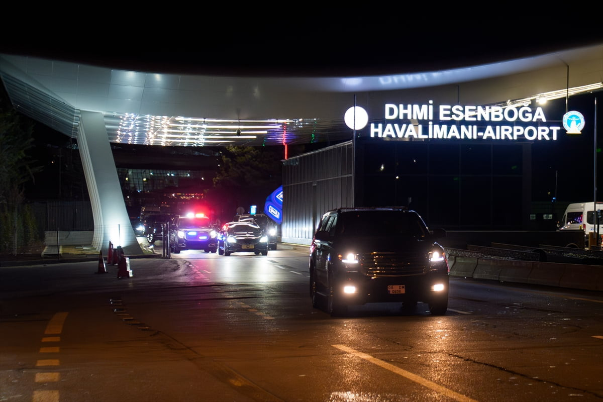 Cumhurbaşkanı Recep Tayyip Erdoğan, Etiyopya'nın başkenti Addis Ababa'daki temaslarının...