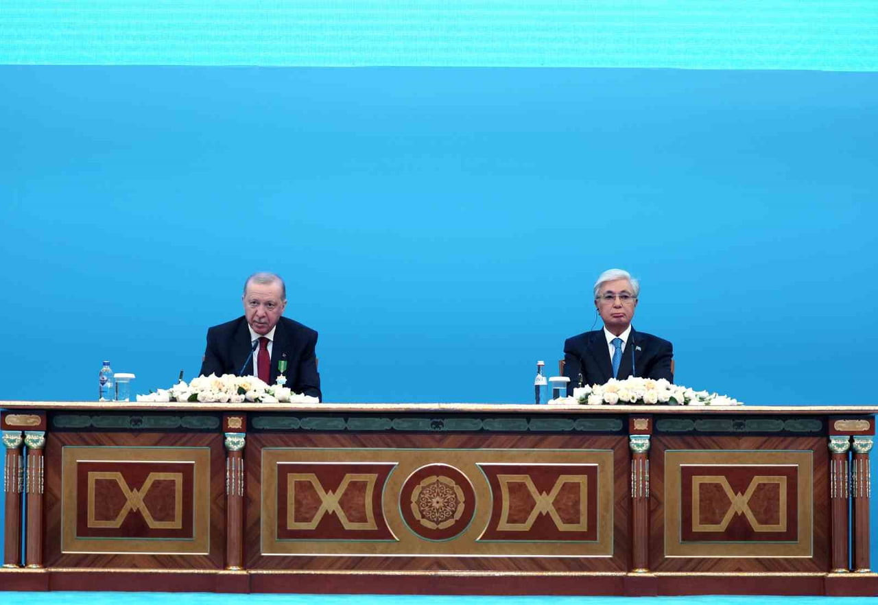 CUMHURBAŞKANI RECEP TAYYİP ERDOĞAN, KAZAKİSTAN CUMHURBAŞKANI KASIM CÖMERT TOKAYEV İLE DÜZENLEDİĞİ...