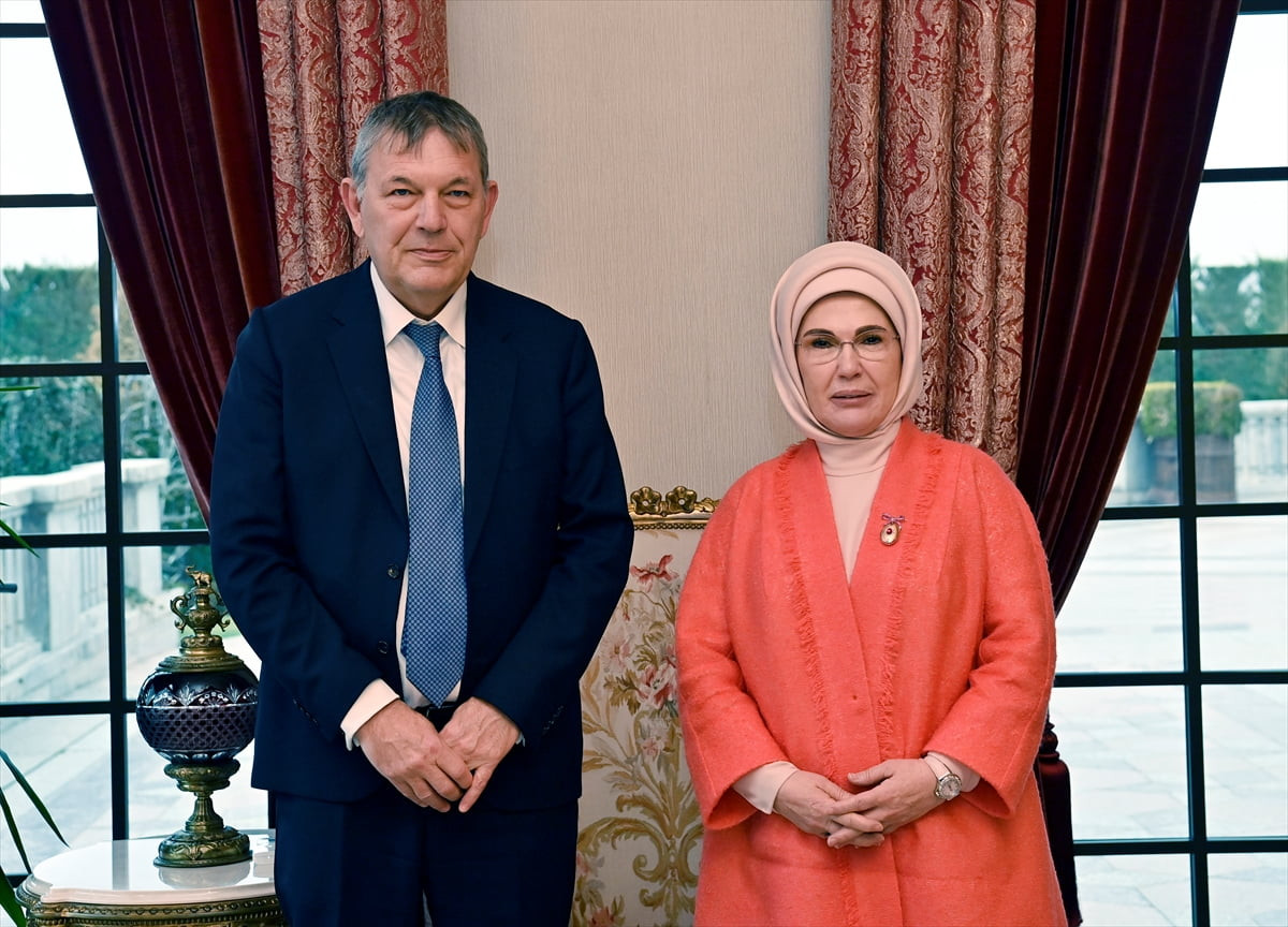 Cumhurbaşkanı Recep Tayyip Erdoğan'ın eşi Emine Erdoğan, Cumhurbaşkanlığı Devlet Konukevi'nde...