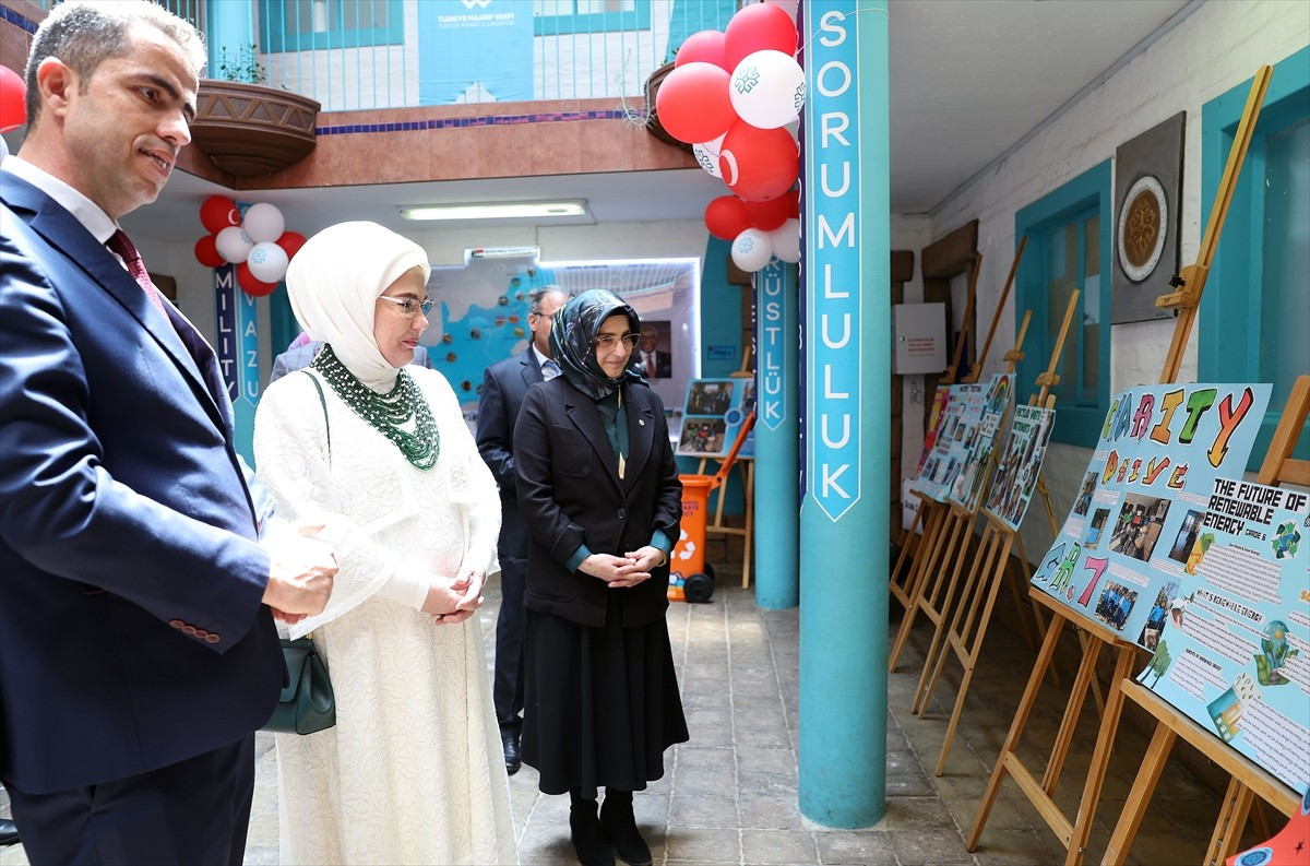 Cumhurbaşkanı Recep Tayyip Erdoğan'ın eşi Emine Erdoğan, Güney Afrika'da Uluslararası Maarif...