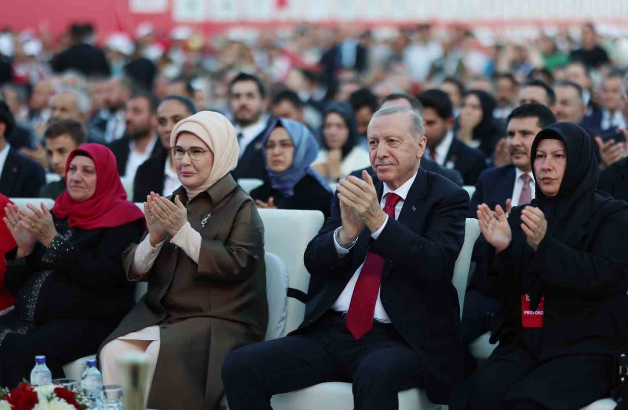 CUMHURBAŞKANI RECEP TAYYİP ERDOĞAN'IN EŞİ EMİNE ERDOĞAN, "15 TEMMUZ, MİLLETİMİZİN İRADESİNİ HİÇBİR...