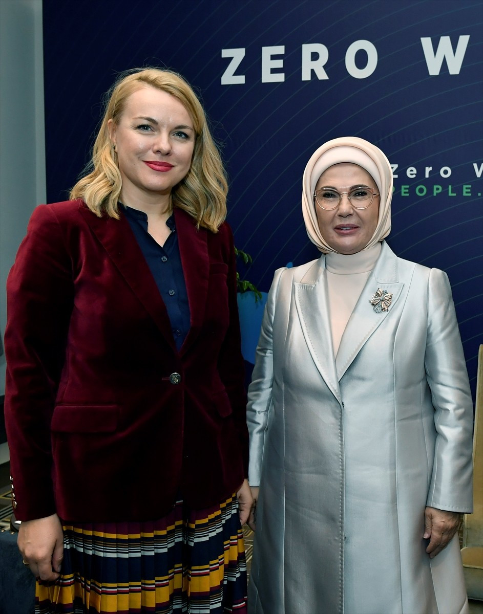 Cumhurbaşkanı Recep Tayyip Erdoğan'ın eşi ve Sıfır Atık Vakfı Onursal Başkanı Emine Erdoğan...