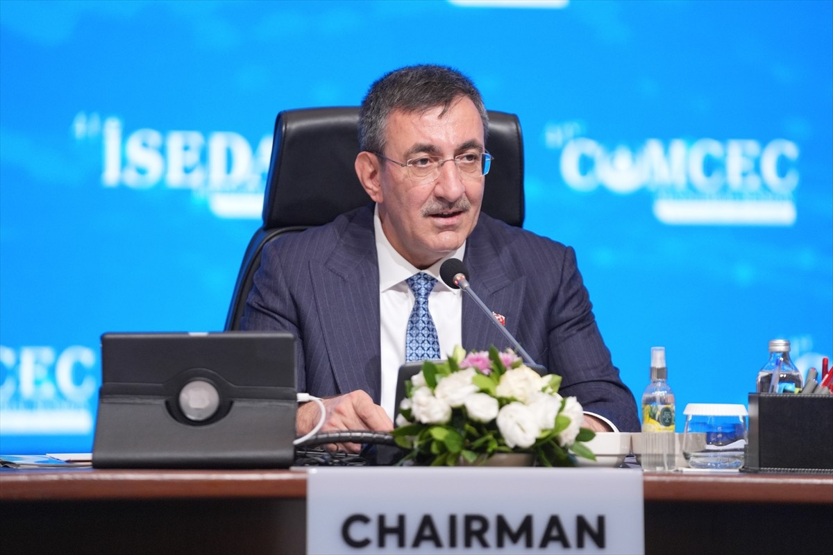 Cumhurbaşkanı Yardımcısı Cevdet Yılmaz, İslam İşbirliği Teşkilatı (İİT) Ekonomik ve Ticari...