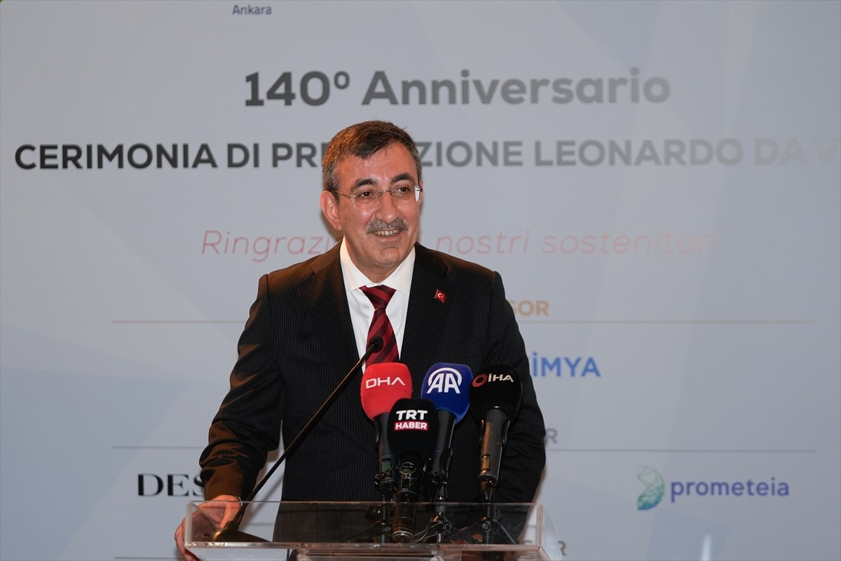 Cumhurbaşkanı Yardımcısı Cevdet Yılmaz, İtalya'nın İstanbul Başkonsolosluğunda İtalyan Ticaret ve...