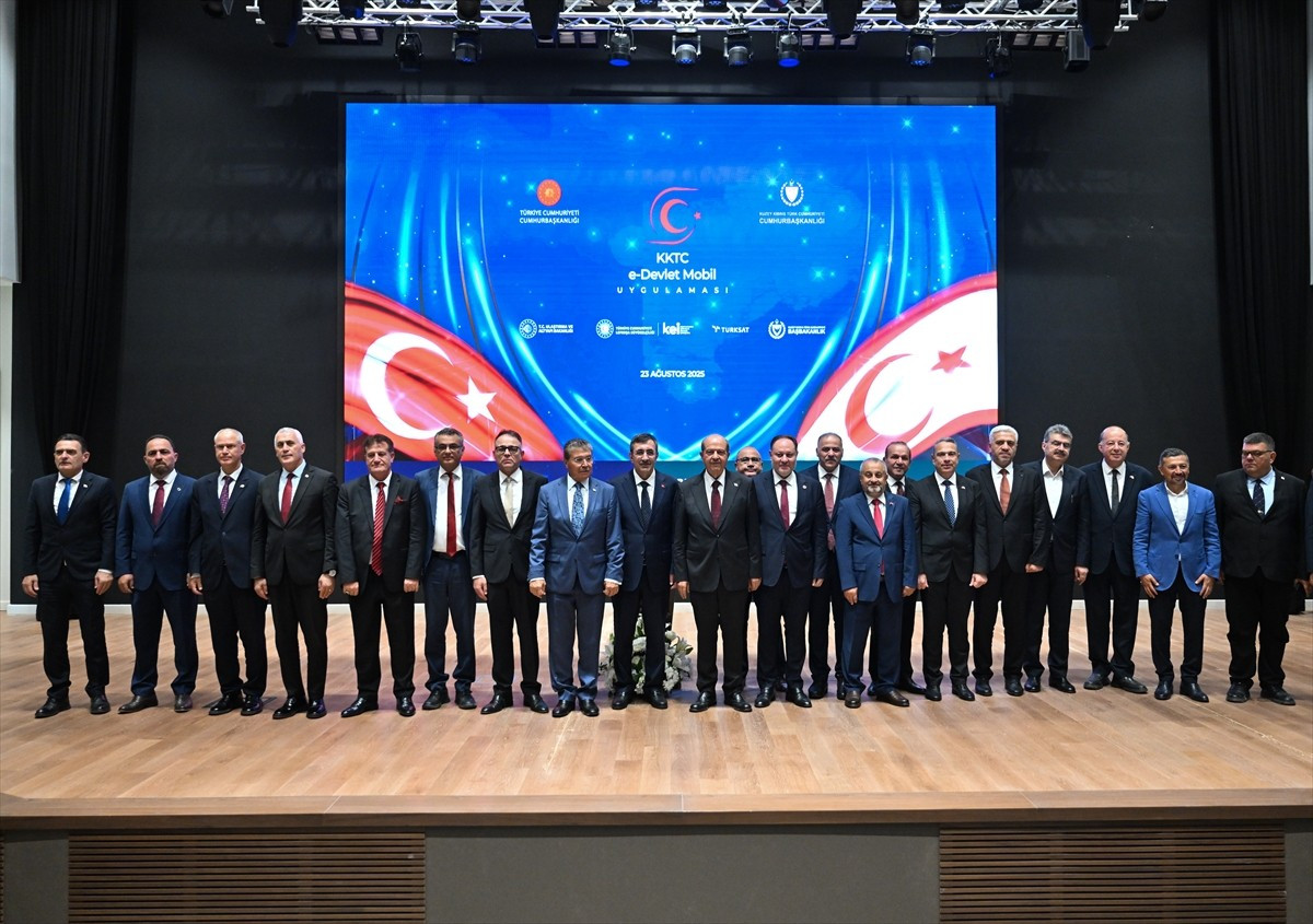 Cumhurbaşkanı Yardımcısı Cevdet Yılmaz, KKTC Cumhurbaşkanlığı Yerleşkesi'nde düzenlenen, E-Devlet...