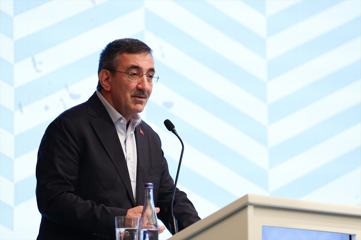 Cumhurbaşkanı Yardımcısı Cevdet Yılmaz, NSosyal hesabından, Türkiye Gençlik Vakfı (TÜGVA) İl...