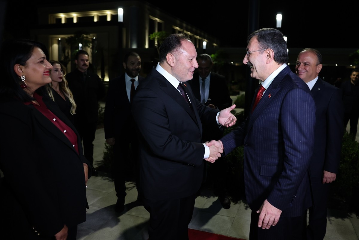 Cumhurbaşkanı Yardımcısı Cevdet Yılmaz (sağda), Kuzey Kıbrıs Türk Cumhuriyeti'nin (KKTC) 42....