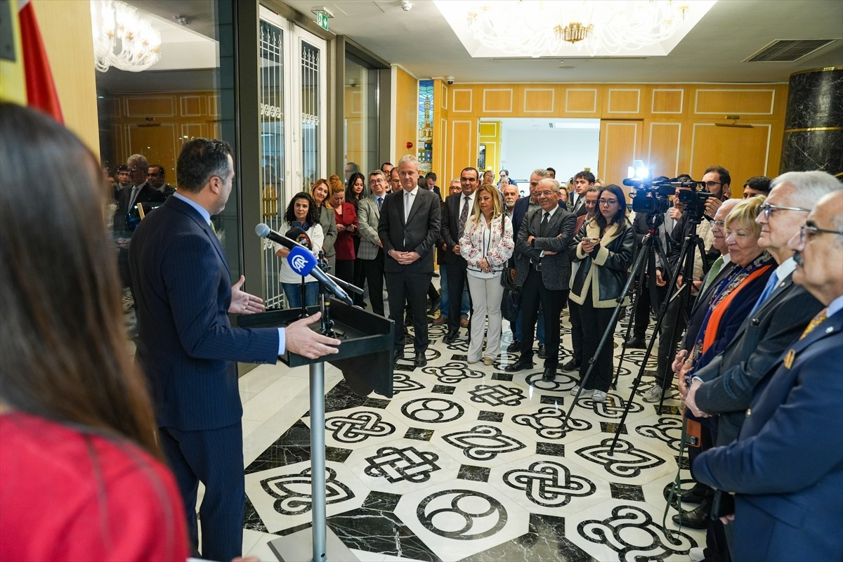 Cumhurbaşkanlığı İletişim Başkanlığı İzmir Bölge Müdürlüğü ve İzmir Ticaret Odası (İZTO) iş...