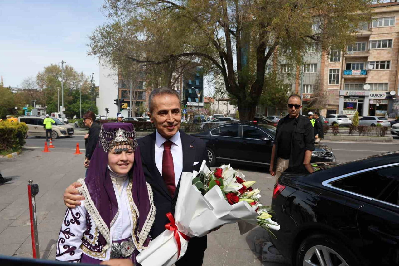 CUMHURBAŞKANLIĞI KARARNAMESİ İLE NEVŞEHİR VALİLİĞİ GÖREVİNE ATANAN HÜSEYİN KÖK, DÜZENLENEN...