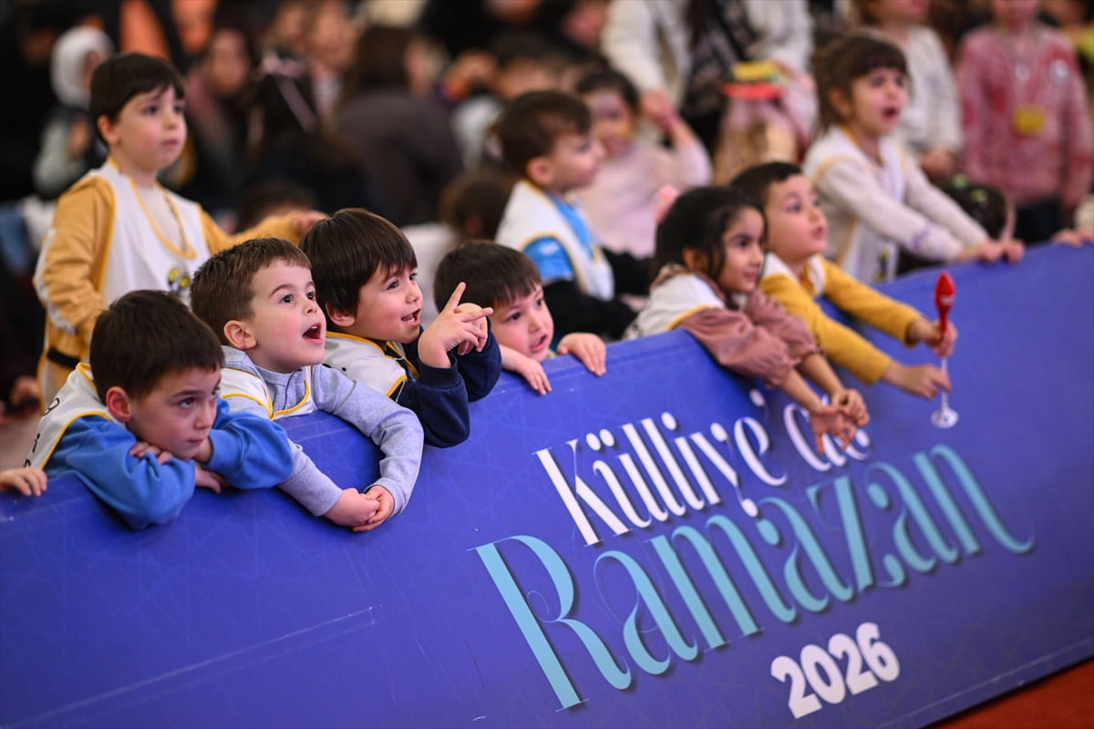 Cumhurbaşkanlığı Külliyesi'nde düzenlenen "Külliye'de Ramazan" etkinlikleri kapsamında "Akıllı...