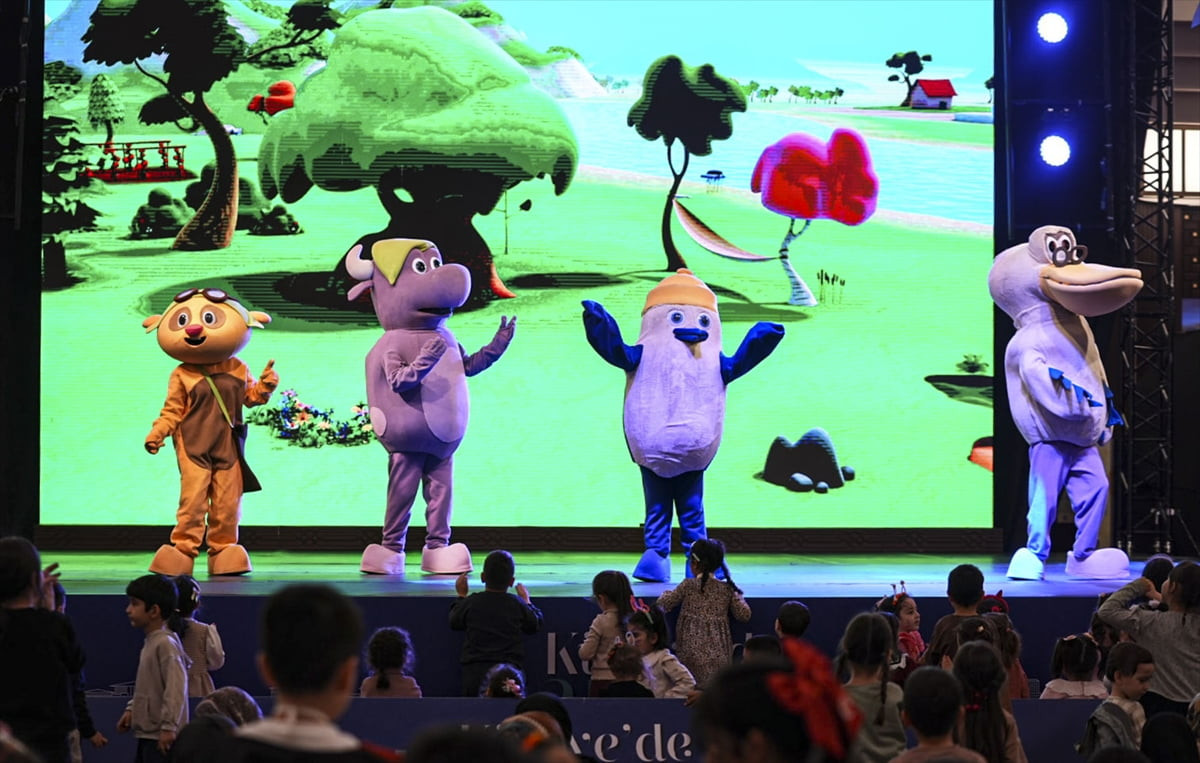 Cumhurbaşkanlığı Külliyesi'nde düzenlenen "Külliye'de Ramazan" etkinlikleri kapsamında "Kaptan...