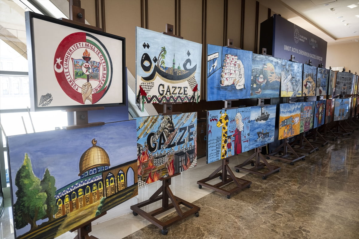 Cumhurbaşkanlığı Külliyesi'nde düzenlenen "Külliye'de Ramazan" etkinliklerinde, 13 Filistinli...