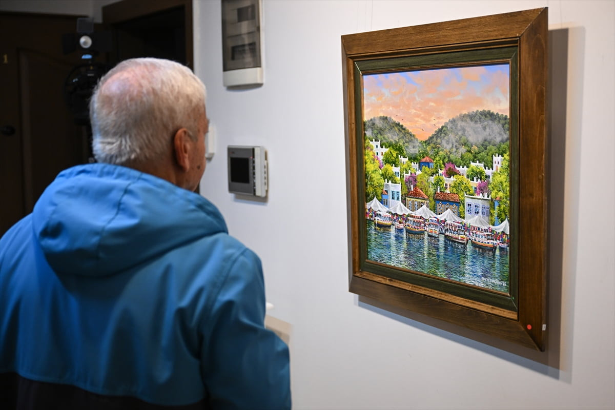 Cumhurbaşkanlığı Kültür ve Sanat Büyük Ödülü sahibi ressam Yalçın Gökçebağ'ın karma resim sergisi...