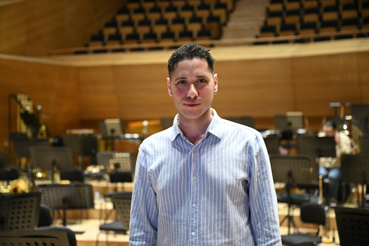 Cumhurbaşkanlığı Senfoni Orkestrası (CSO), ödüllü genç besteci Cem Esen'in (fotoğrafta) 18 Mart...