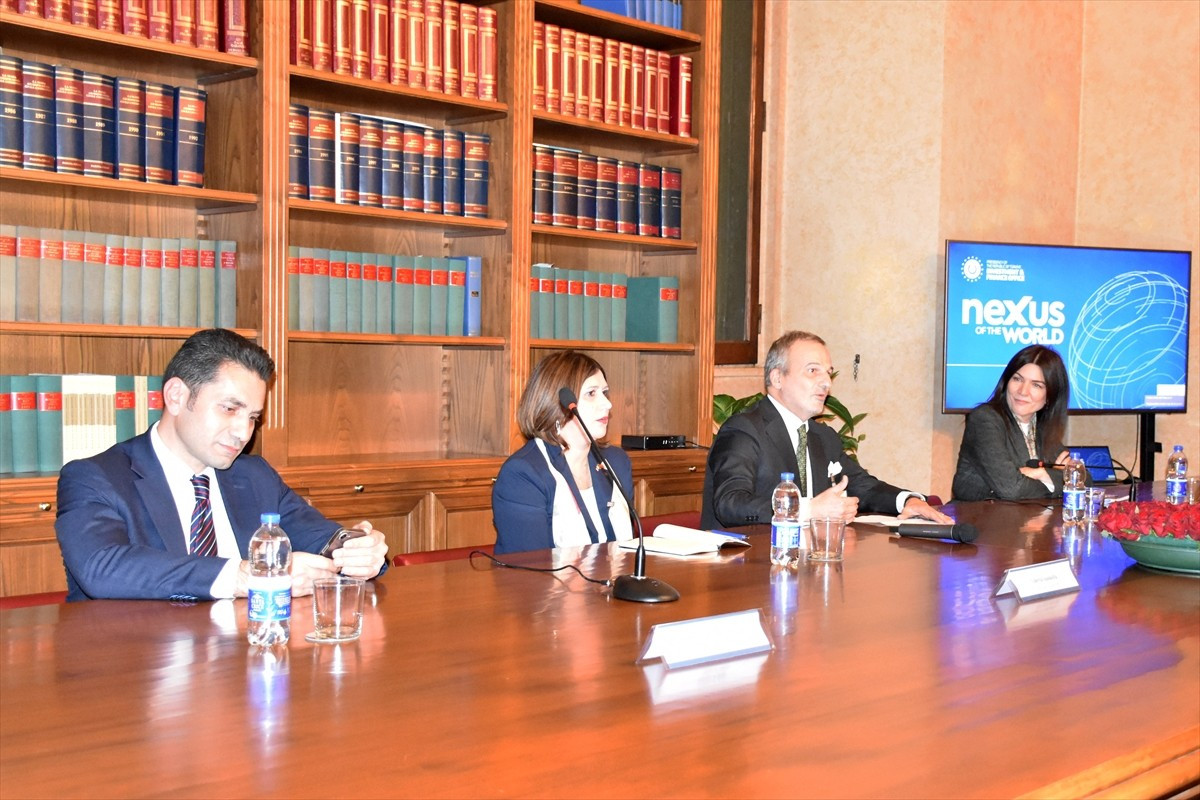 Cumhurbaşkanlığı Yatırım ve Finans Ofisi Başkan Yardımcısı Bekir Polat (solda), İtalya'nın...