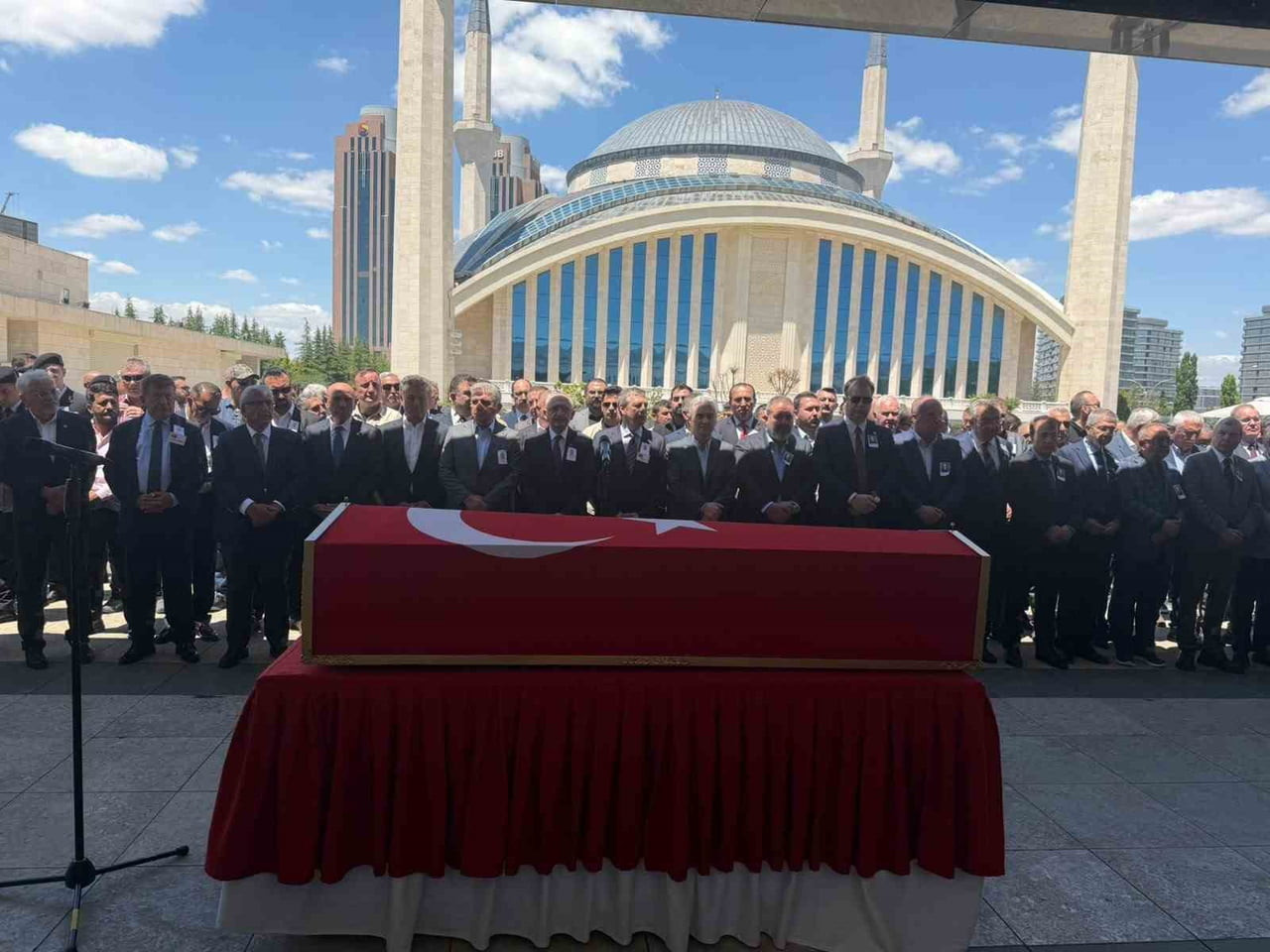 CUMHURİYET HALK PARTİSİ (CHP) GENEL BAŞKANI KEMAL KILIÇDAROĞLU, CHP İZMİR MİLLETVEKİLİ RAHMİ AŞKIN...