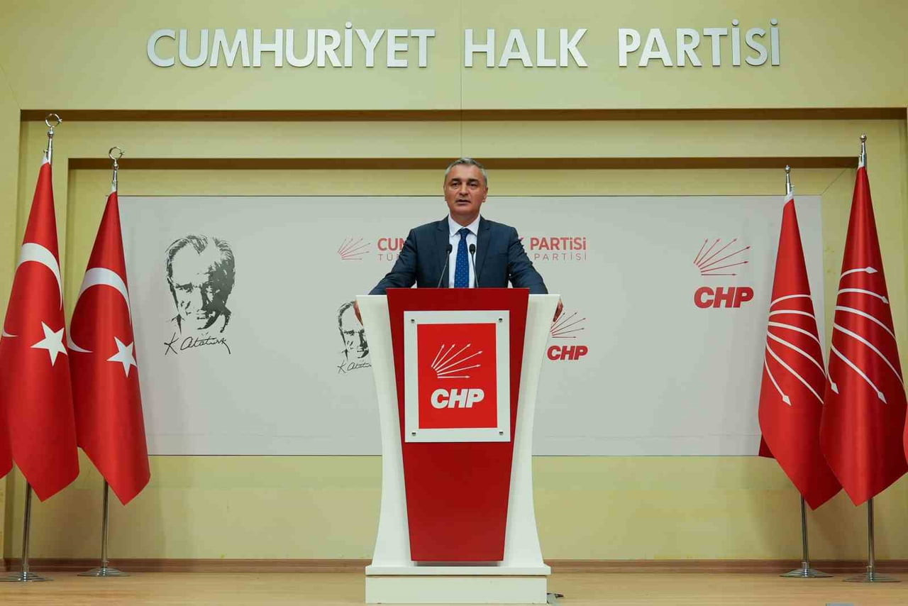 CUMHURİYET HALK PARTİSİ (CHP) SÖZCÜSÜ MÜSLİM SARI, "CUMHURİYET HALK PARTİSİ GENEL BAŞKANI KEMAL...