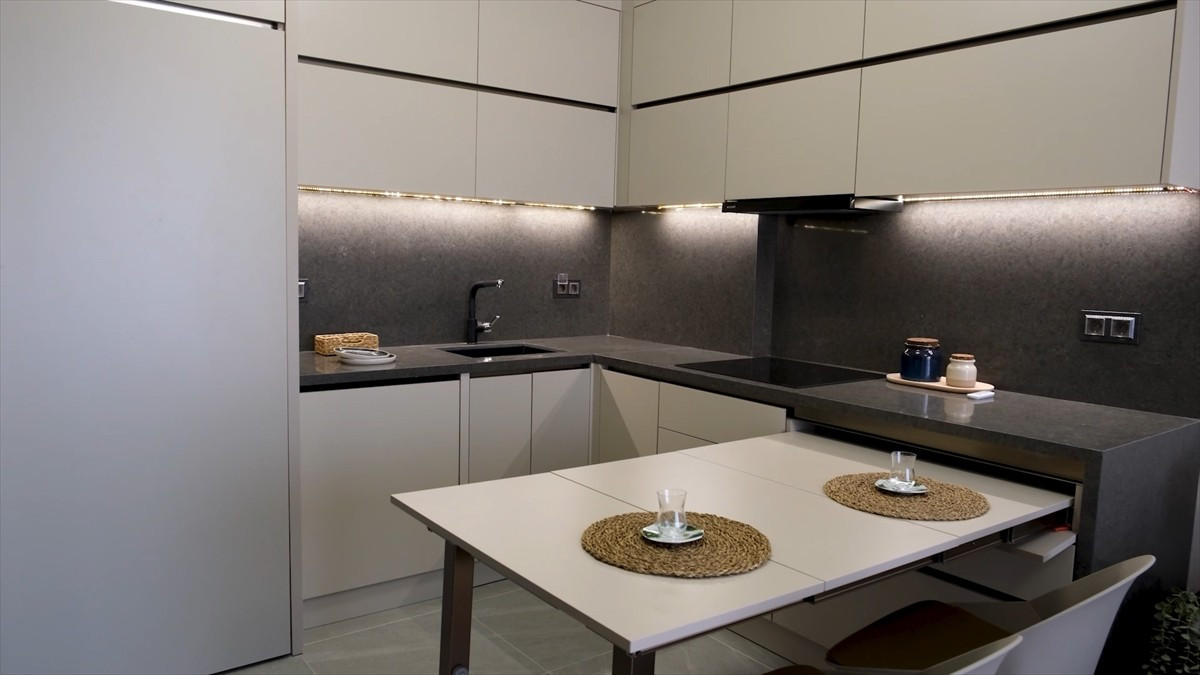 Cumhuriyet tarihinin en büyük sosyal konut hamlesi Yüzyılın Konut Projesi kapsamında 81 ilde inşa...