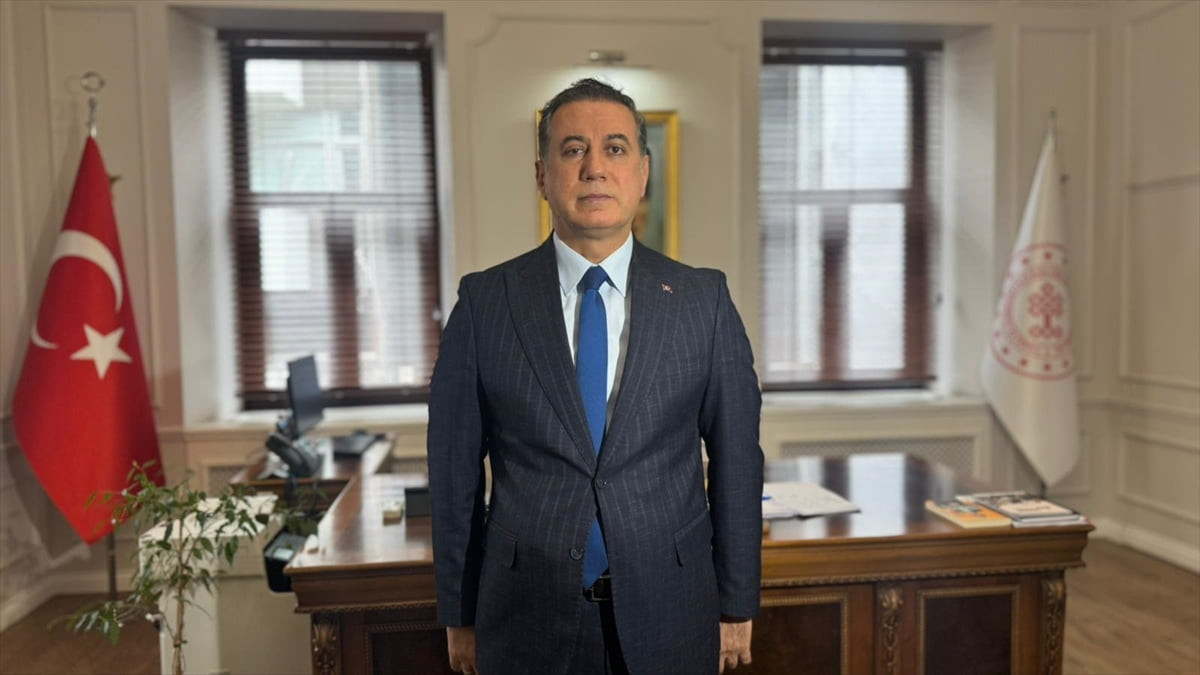 Dağ ve yayla turizminin yanı sıra tarihi Sümela Manastırı ve Uzungöl gibi çok sayıda turistik...