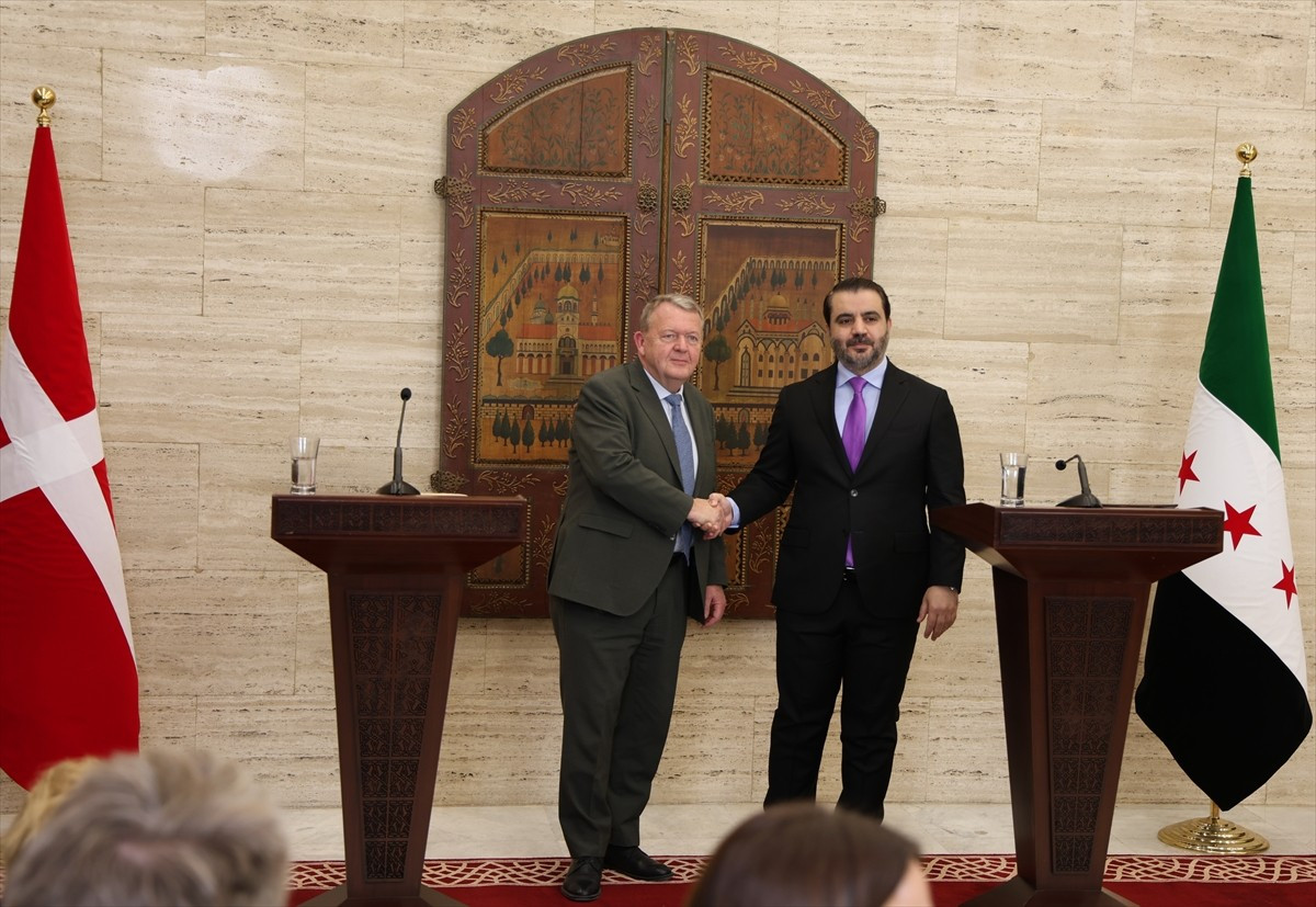 Danimarka Dışişleri Bakanı Lars Lokke Rasmussen ile Suriye Dışişleri Bakanı Esad Hasan Şeybani...