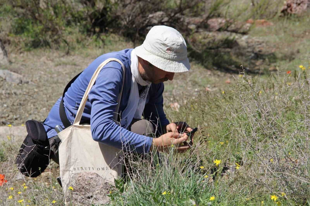 DARENDE’DE FLORA PROJESİ İÇİN İLK SAHA ÇALIŞMASI TAMAMLANDI