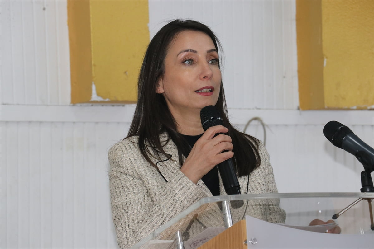 DEM Parti Eş Genel Başkanı Tülay Hatimoğulları, Ağrı'nın Doğubayazıt ilçesindeki bir düğün...