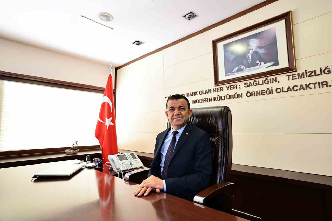 DENİZLİ BÜYÜKŞEHİR BELEDİYE BAŞKANI BÜLENT NURİ ÇAVUŞOĞLU,
