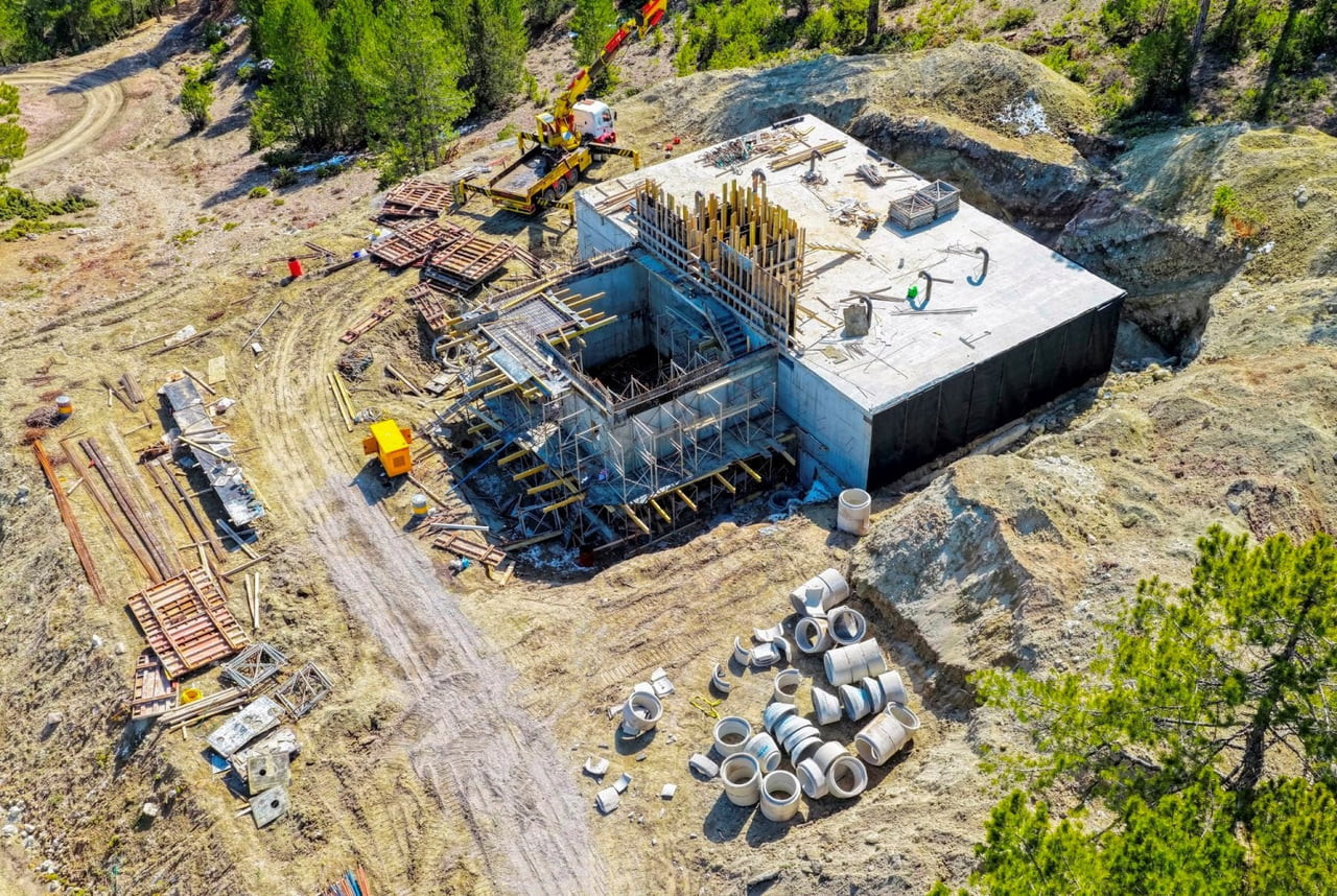 DENİZLİ BÜYÜKŞEHİR BELEDİYESİ DESKİ TARAFINDAN ÇAMELİ İLÇESİNDE YAPIMI SÜREN İÇME SUYU DEPOSU...