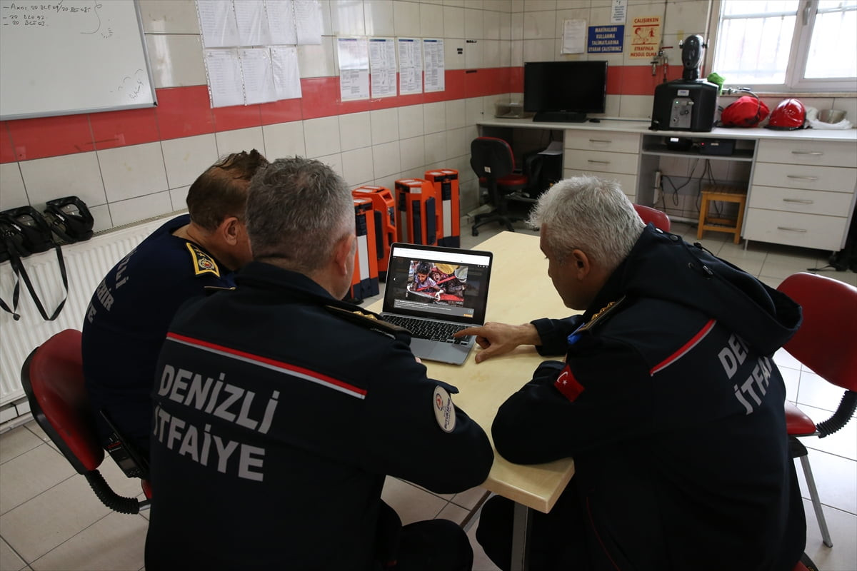 Denizli Büyükşehir Belediyesi İtfaiye Daire Başkanlığı ekipleri, Anadolu Ajansının (AA) gözünden...