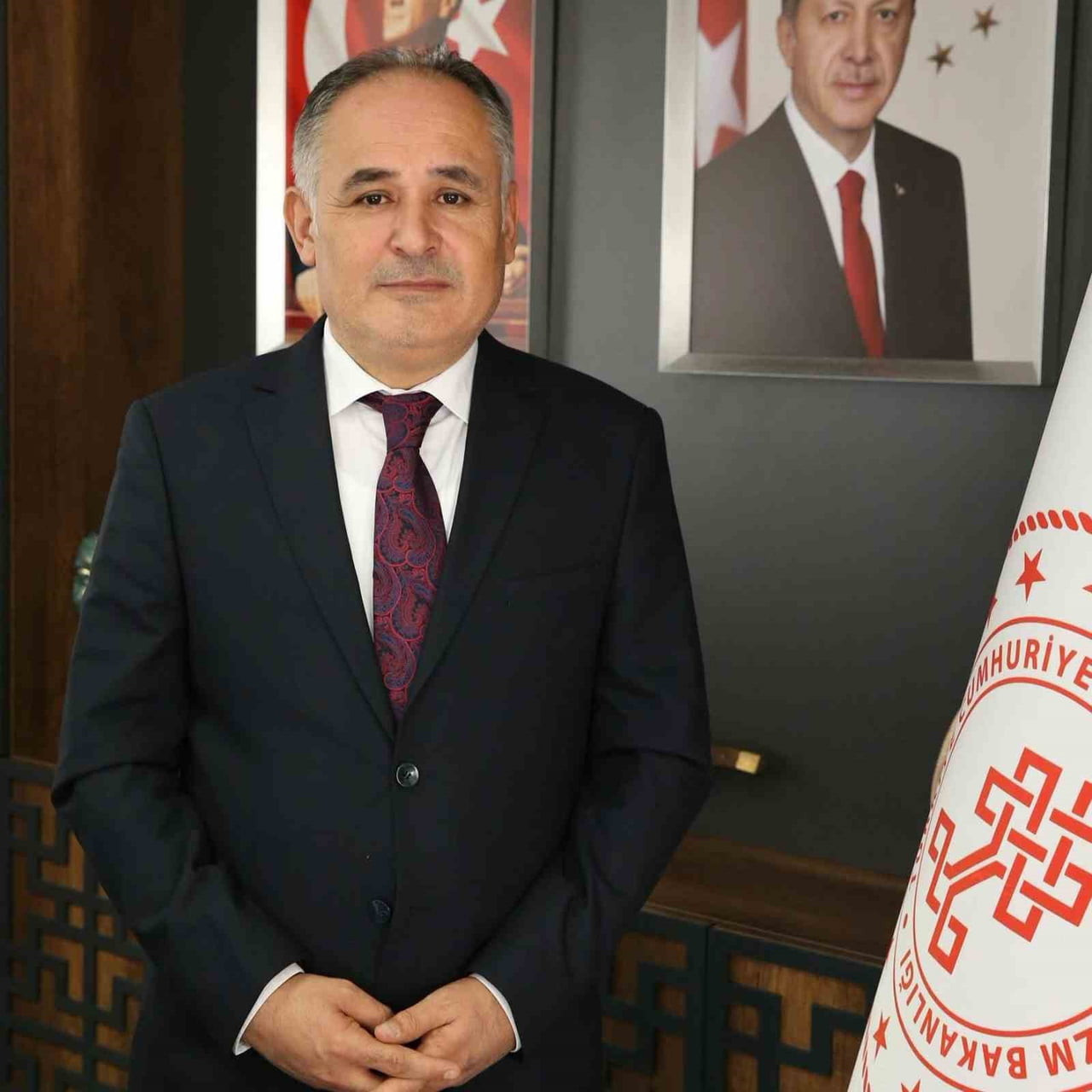 DENİZLİ İL KÜLTÜR VE TURİZM MÜDÜRÜ ADEM ÖZEL, BABASININ RAHATSIZLIĞI VE TEDAVİ SÜRECİYLE...