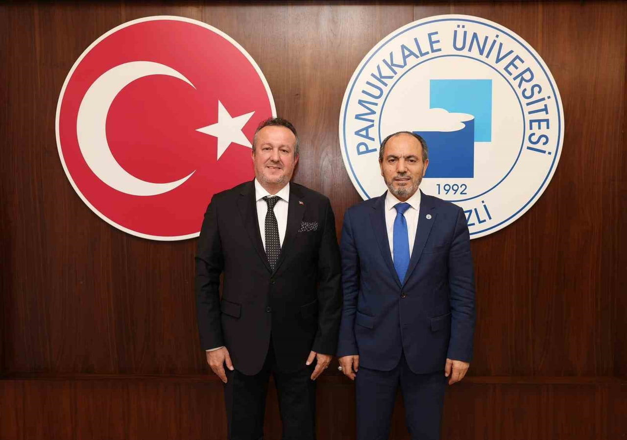 DENİZLİ ORGANİZE SANAYİ BÖLGESİ YÖNETİM KURULU BAŞKANI SELİM YAYMANOĞLU VE YÖNETİM KURULU ÜYELERİ...