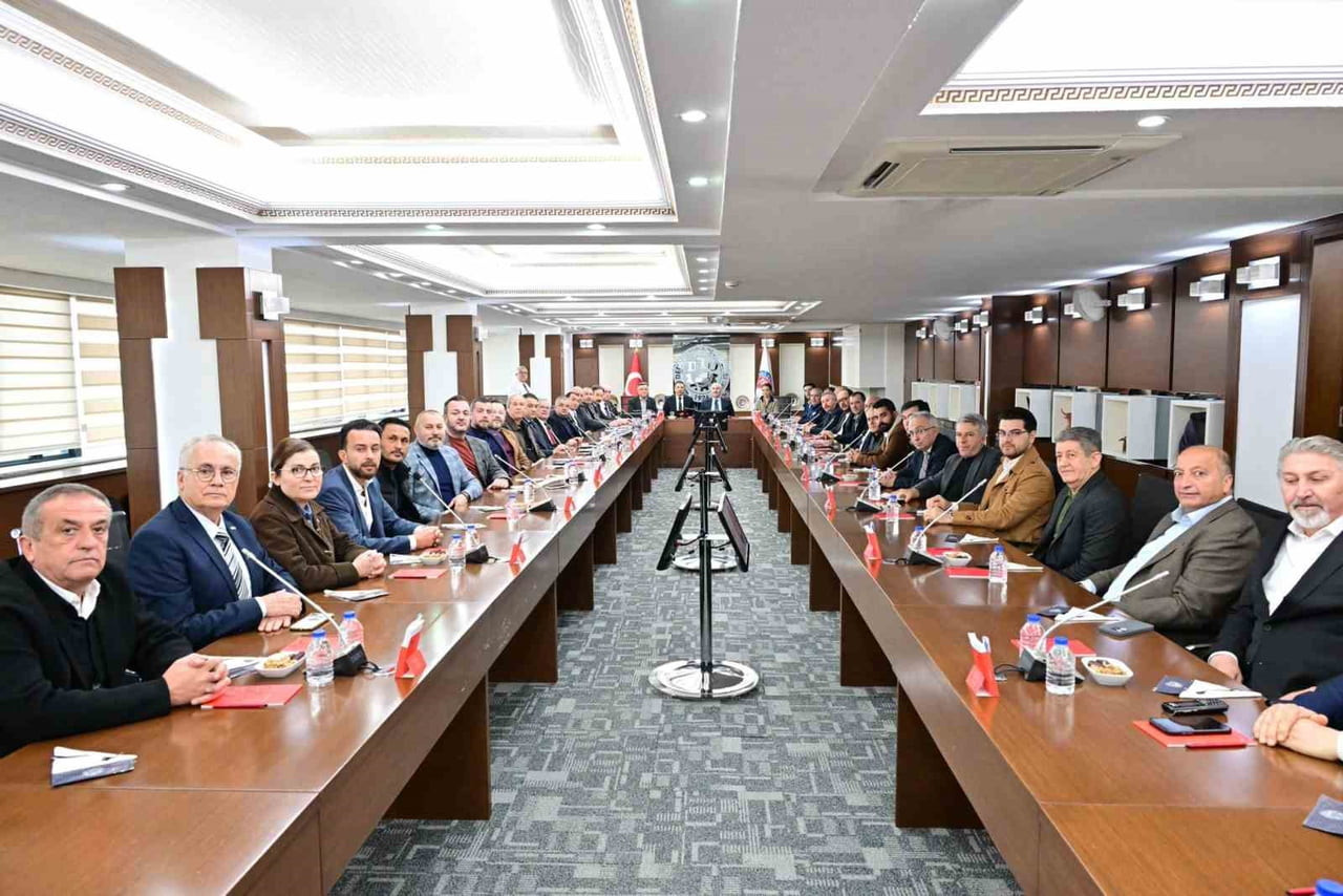 DENİZLİ VALİSİ YAVUZ SELİM KÖŞGER, İADE-İ ZİYARETLER KAPSAMINDA DENİZLİ TİCARET ODASI, TİCARET...