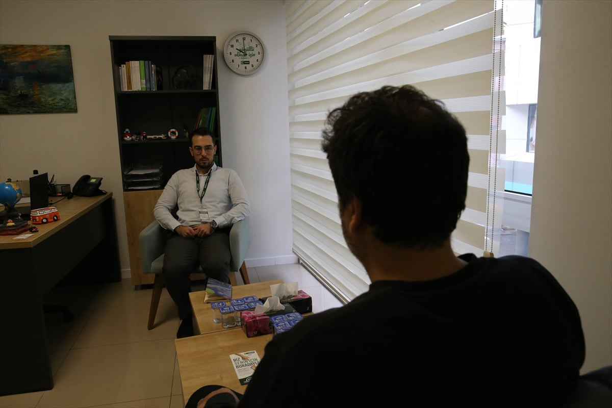 Denizli'de 20 yıldır bağımlısı olan kumardan Yeşilay Danışmanlık Merkezi (YEDAM) sayesinde...
