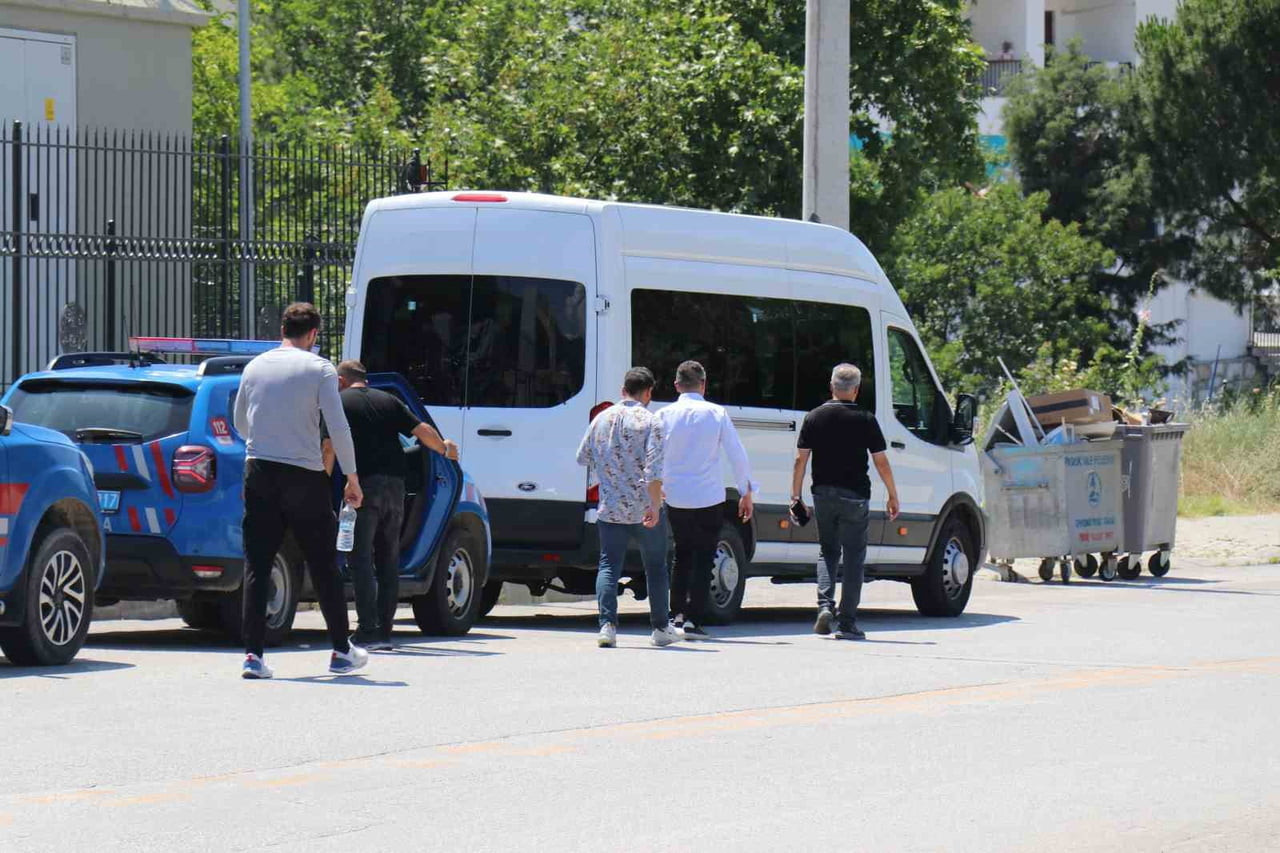DENİZLİ’DE ARALARINDA BARO BAŞKANI UFUK KÖK’ÜN DE BULUNDUĞU 12 AVUKATIN UYUŞTURUCU OPERASYONU...