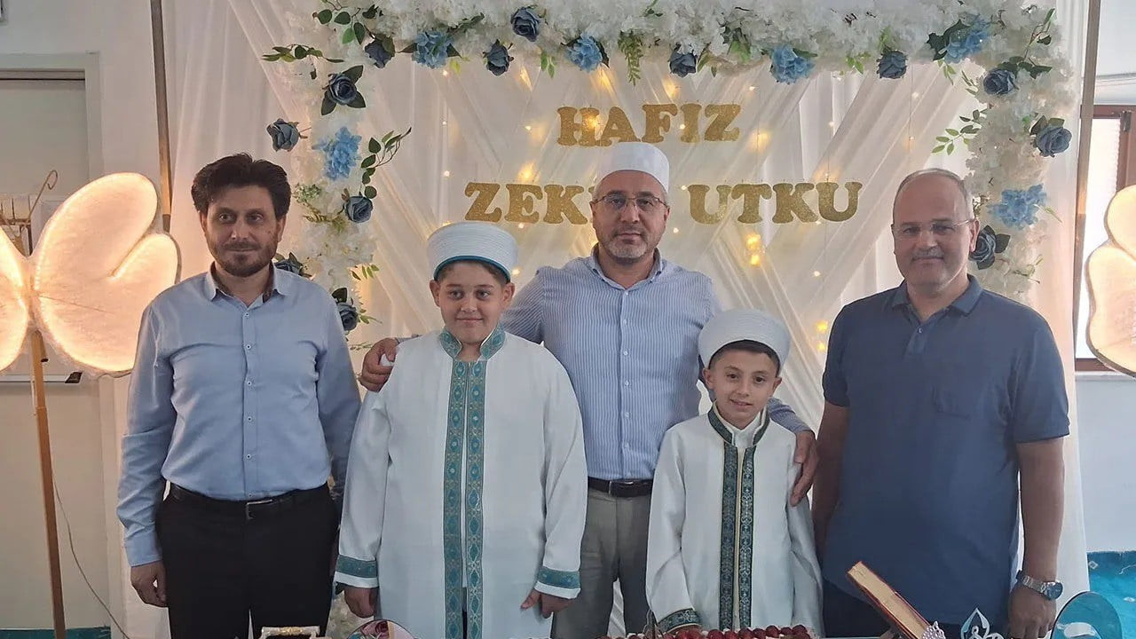 DENİZLİ’DE MERKEZEFENDİ İLÇE MÜFTÜLÜĞÜ'NE BAĞLI BAŞKARCI HAFIZLIK ERKEK KUR'AN KURSU ÖĞRENCİSİ...