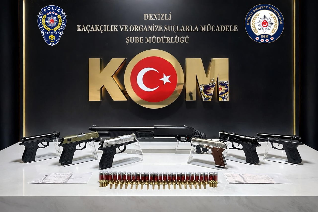 DENİZLİ’DE POLİS EKİPLERİNİN DÜZENLEDİĞİ OPERASYONDA 1 MİLYON 464 BİN LİRA DEĞERİNDE SENETLE...