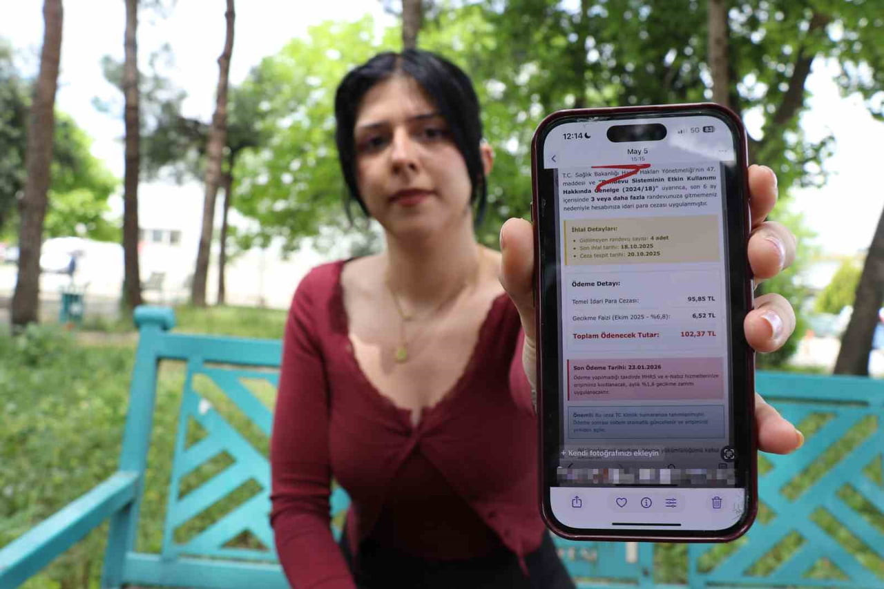 DENİZLİ’DE YAŞAYAN 27 YAŞINDAKİ ZELİHA İREM KARAMAN, İNTERNET ÜZERİNDEN HASTANE RANDEVUSU ALMAK...