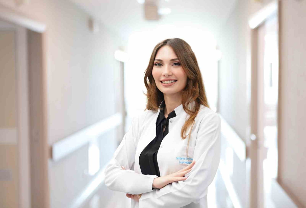 DERMATOLOJİ UZMANI DR. GİZEM GÖKÇEDAĞ ÜNSAL