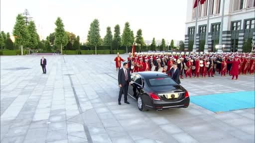 Devlet ve hükümet başkanları ile eşleri onuruna Cumhurbaşkanlığı Külliyesi'nde resepsiyon...